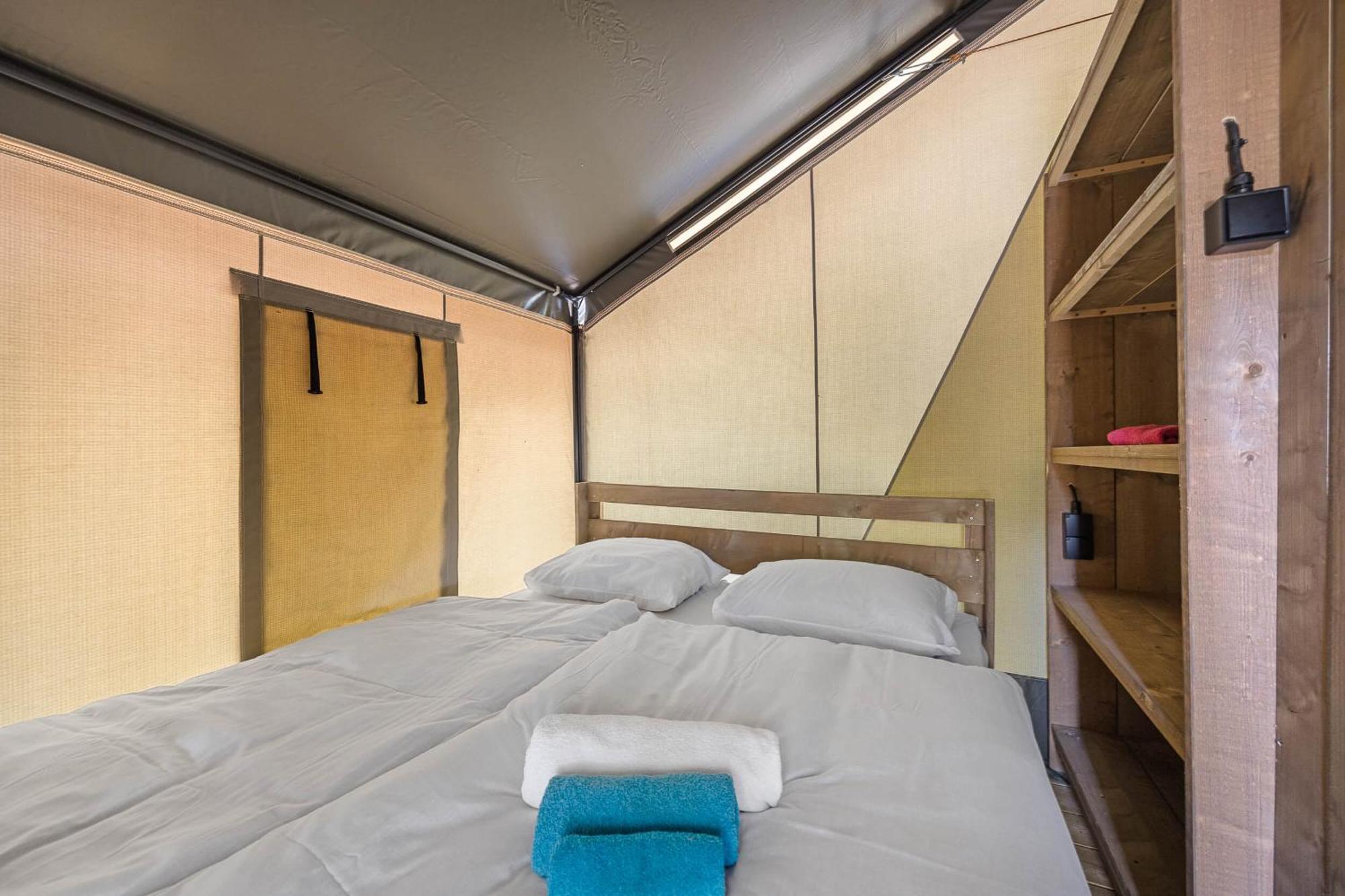 Easyatent Safari Tent Lanterna Červar-Porat Chambre photo