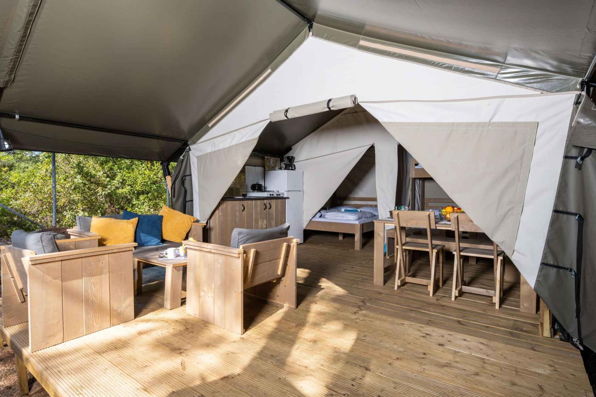 Easyatent Safari Tent Lanterna Červar-Porat Chambre photo