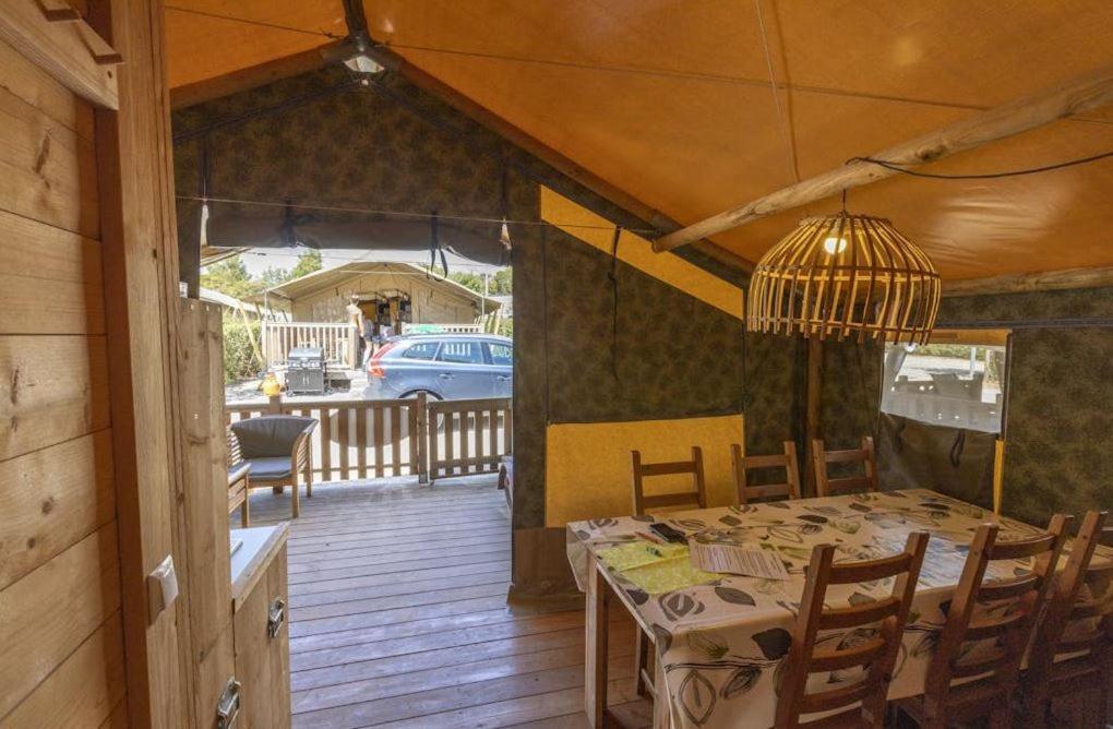 Easyatent Safari Tent Lanterna Červar-Porat Chambre photo