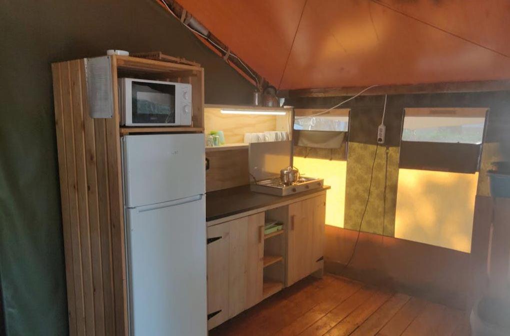 Easyatent Safari Tent Lanterna Červar-Porat Chambre photo